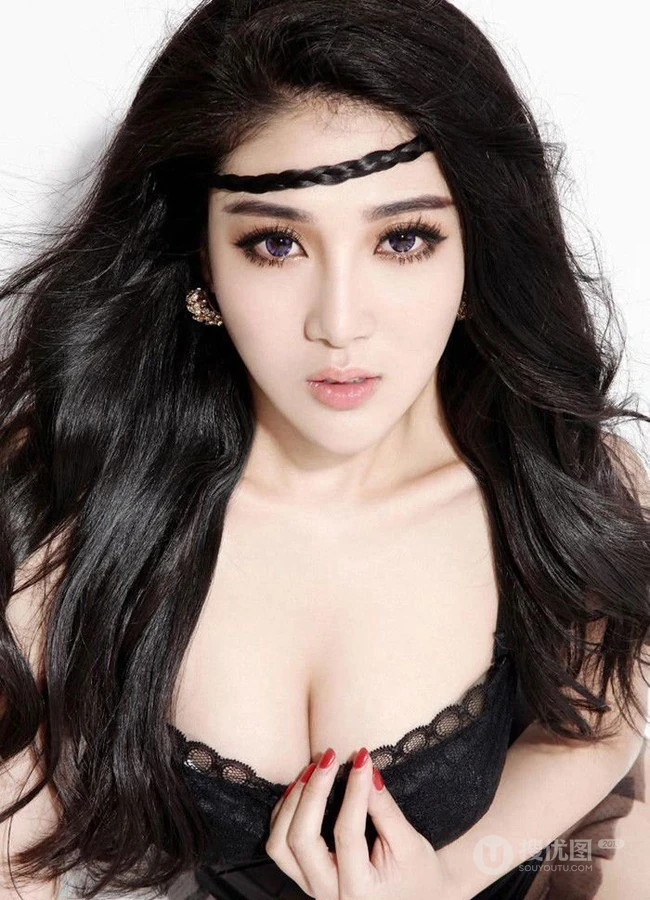 气质女生模特李心蕊高清写真（10P）