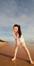 少女沙滩可爱卡哇伊图片(22p)