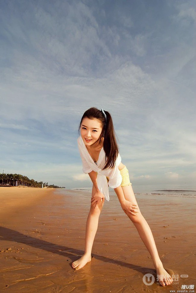 少女沙滩可爱卡哇伊图片(22p)