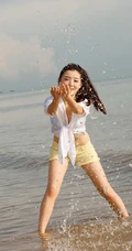 少女沙滩可爱卡哇伊图片(22p)