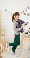 飞扬的青春可爱少女写真（18）
