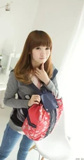 飞扬的青春可爱少女写真（18）