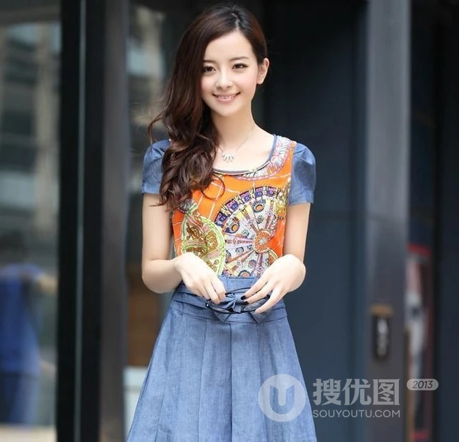 两种类型的长腿气质女生图片（27张）