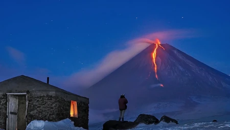 俄罗斯克柳切夫火山图片