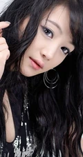 韩国女生车模金娜贤 高清写真。