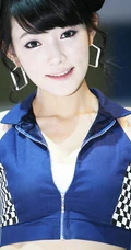 韩国女生车模金娜贤 高清写真。