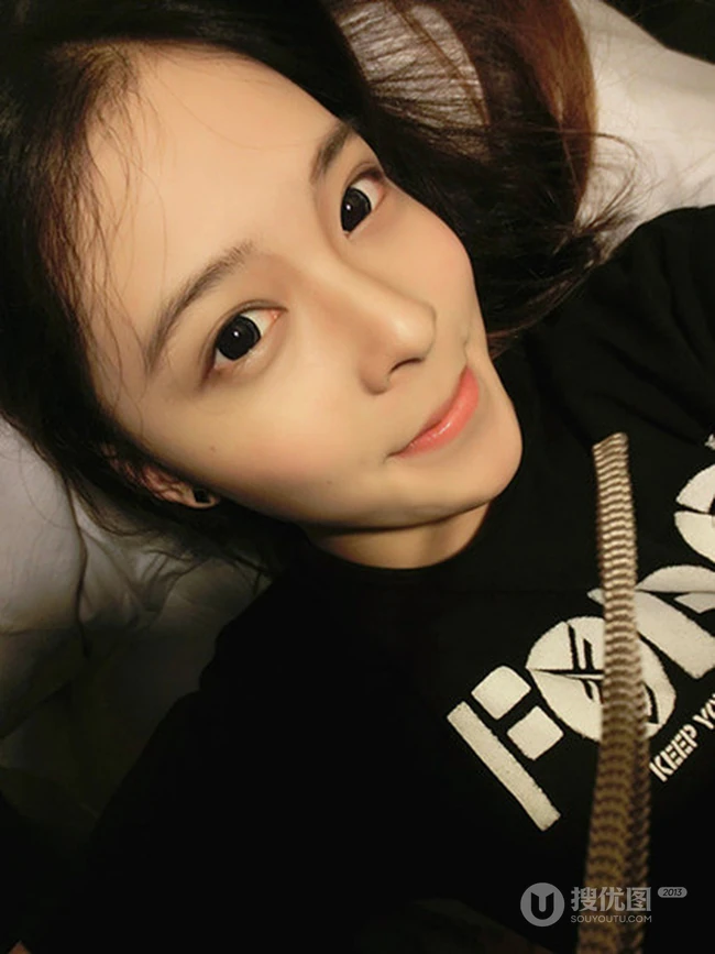 清纯可爱少女系列，飞洒青春