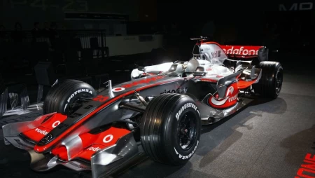 F1方程式赛车桌面壁纸下载
