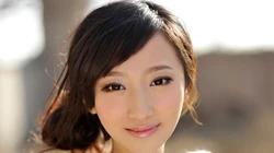 王若涵优美1680x1050高清壁纸组图