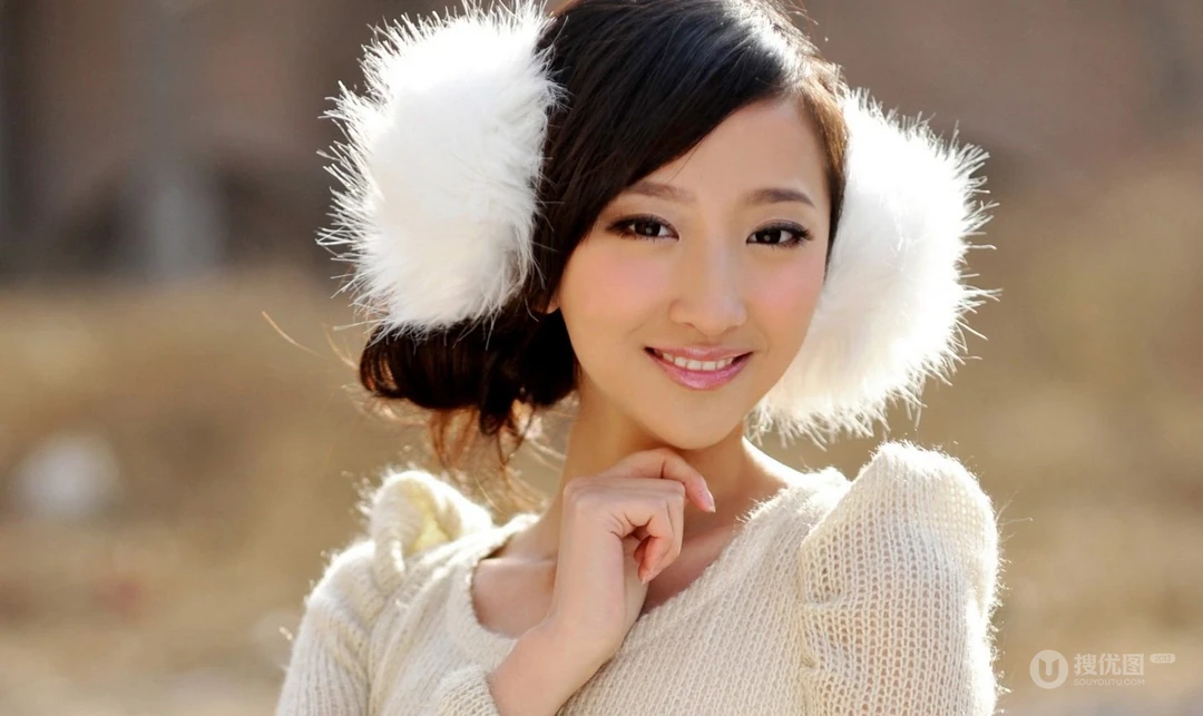 王若涵优美1680x1050高清壁纸组图