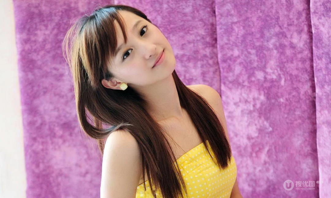王若涵优美1680x1050高清壁纸组图
