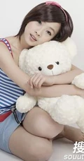 可爱清新女生《何曼婷》甜美照片