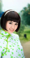 甜美可人女孩&mdash;重温经典旗袍美图