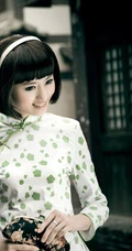 甜美可人女孩&mdash;重温经典旗袍美图