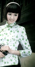 甜美可人女孩&mdash;重温经典旗袍美图