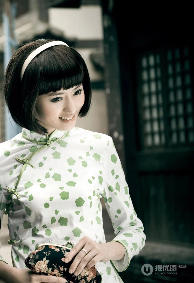甜美可人女孩&mdash;重温经典旗袍美图