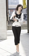 制服休闲运动装女生大图