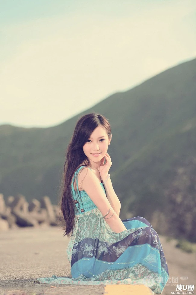 女生郊外摄影_唯美的像一幅幅画卷