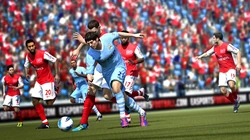著名足球竞技单机游戏《FIFA12》高清电脑壁纸