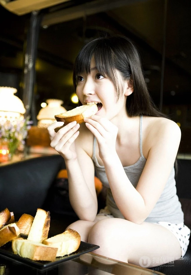 铃木爱理清纯高清系列写真&mdash;花儿正开放（20P）