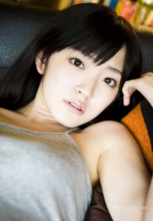 铃木爱理清纯高清系列写真&mdash;花儿正开放（20P）