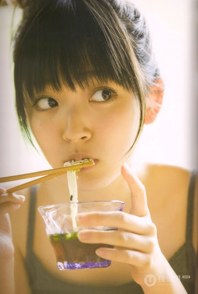 铃木爱理清纯高清系列写真&mdash;花儿正开放（20P）