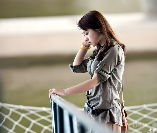 秋风阵阵，唯美清新女孩图片（10p）