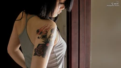 唯美意境女生图片_睡或醒都如此唯美