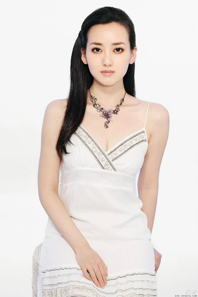 清纯女明星胡影怡图片(16p)