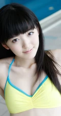 铃木爱理_小气质黄色泳装-清纯学生装图片18P)