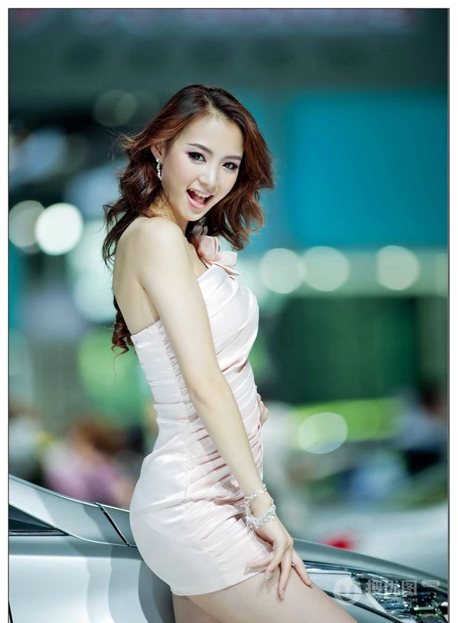 女生模特收集特辑之车模图片