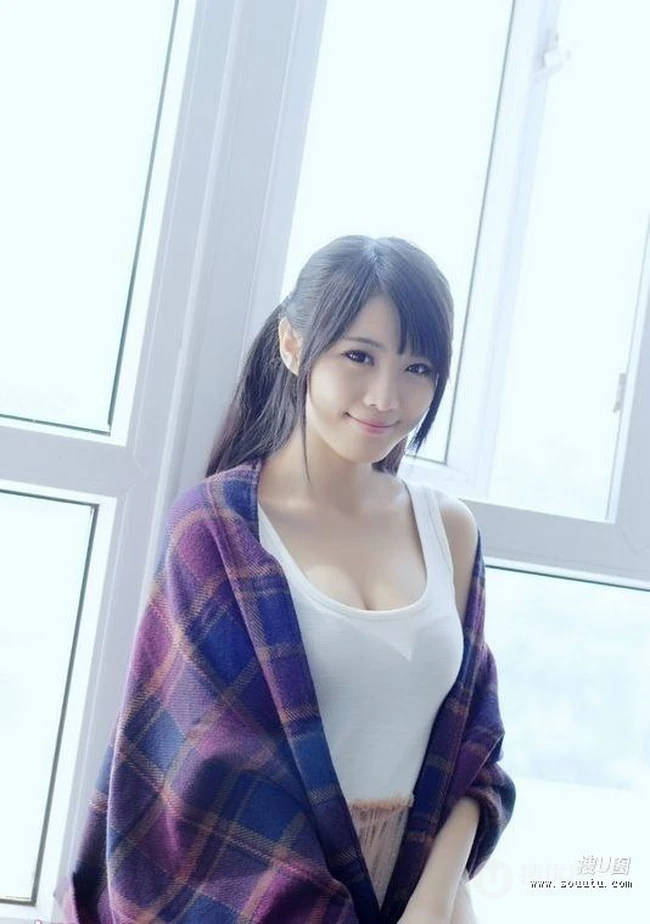 清纯素颜女生 淡淡的味道！（10P）