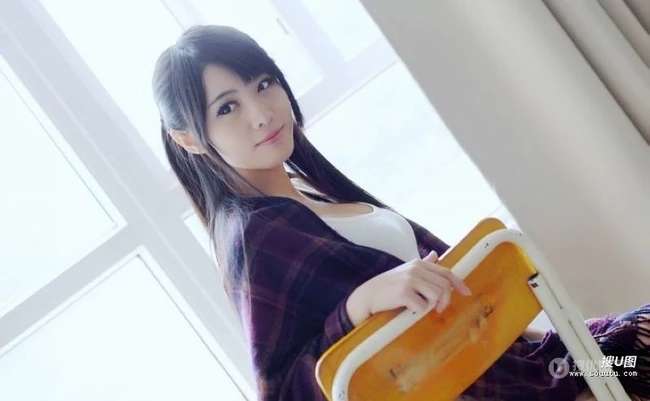 清纯素颜女生 淡淡的味道！（10P）
