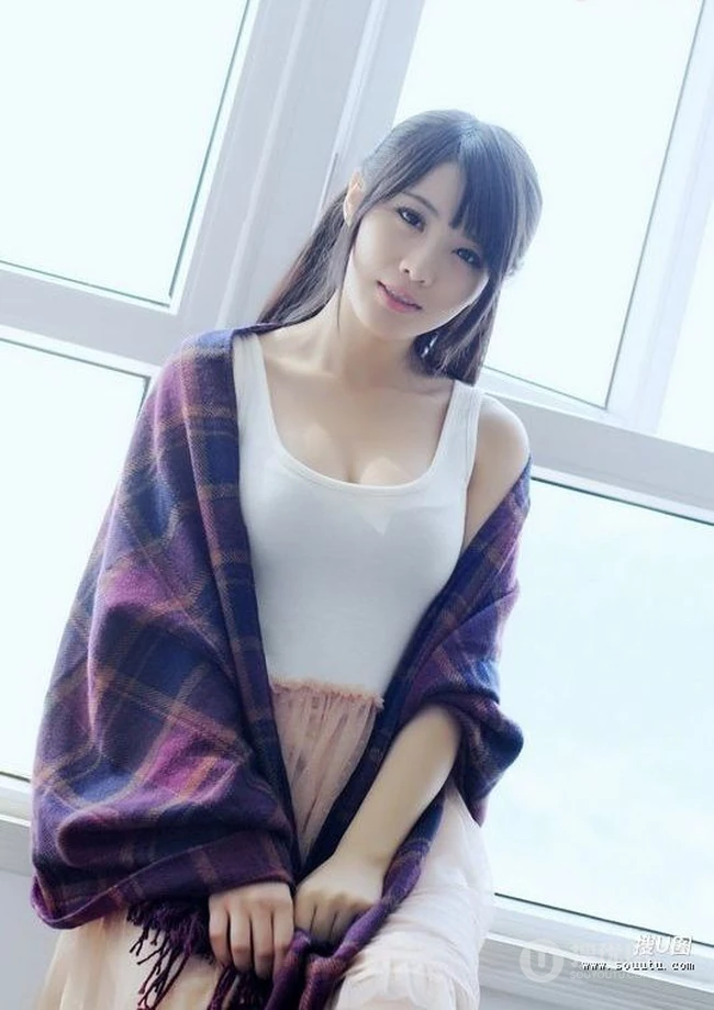 清纯素颜女生 淡淡的味道！（10P）