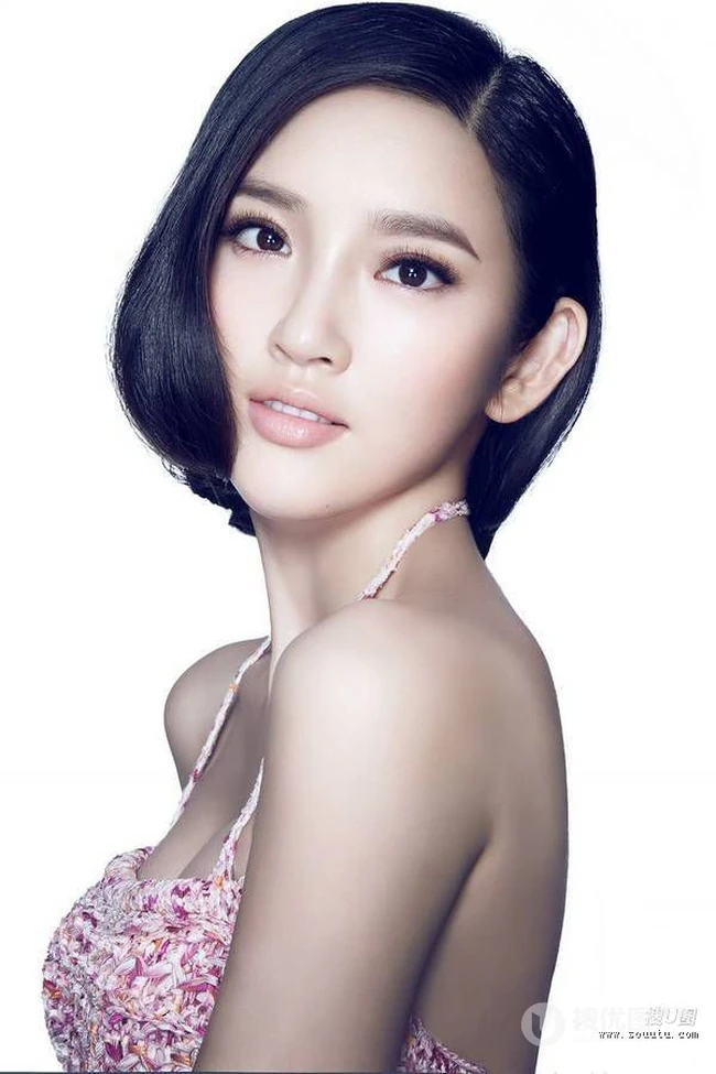 唐艺昕图片_阳光可爱女生的快乐生活18P