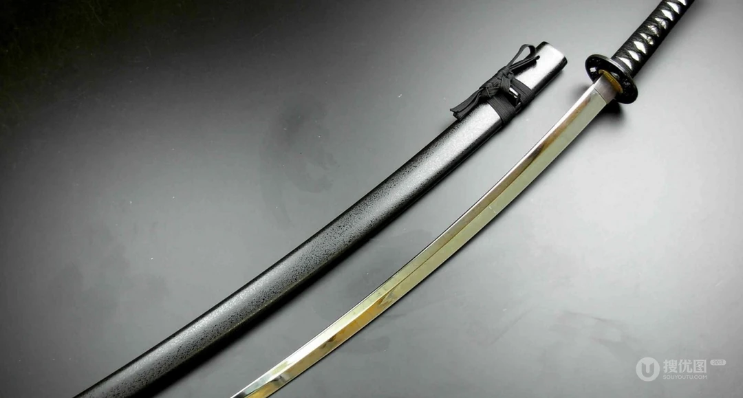 武士刀_静谧如水，冰冷却神圣（25P）