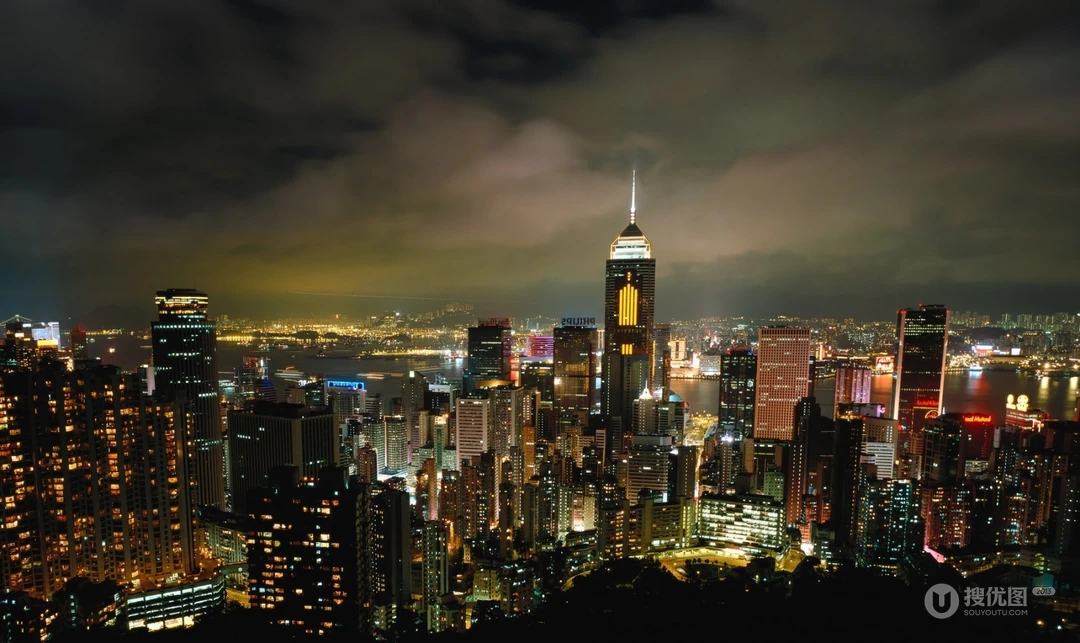 澳门城市夜景，璀璨的霓虹灯，威尼斯人酒店，银河酒店（12P）