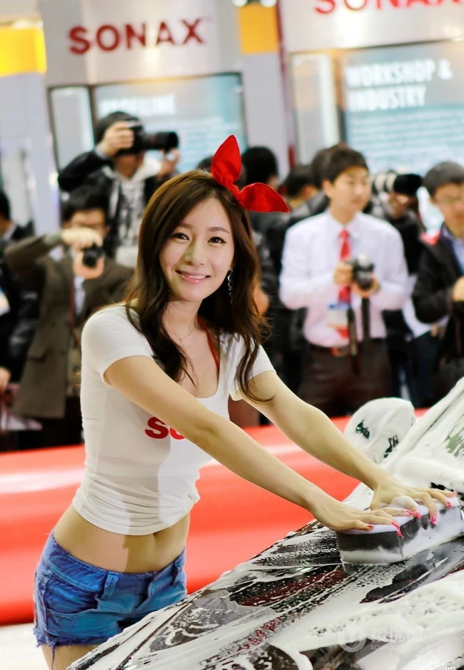 可爱主题造型_韩模韩智恩高清图片(组图)