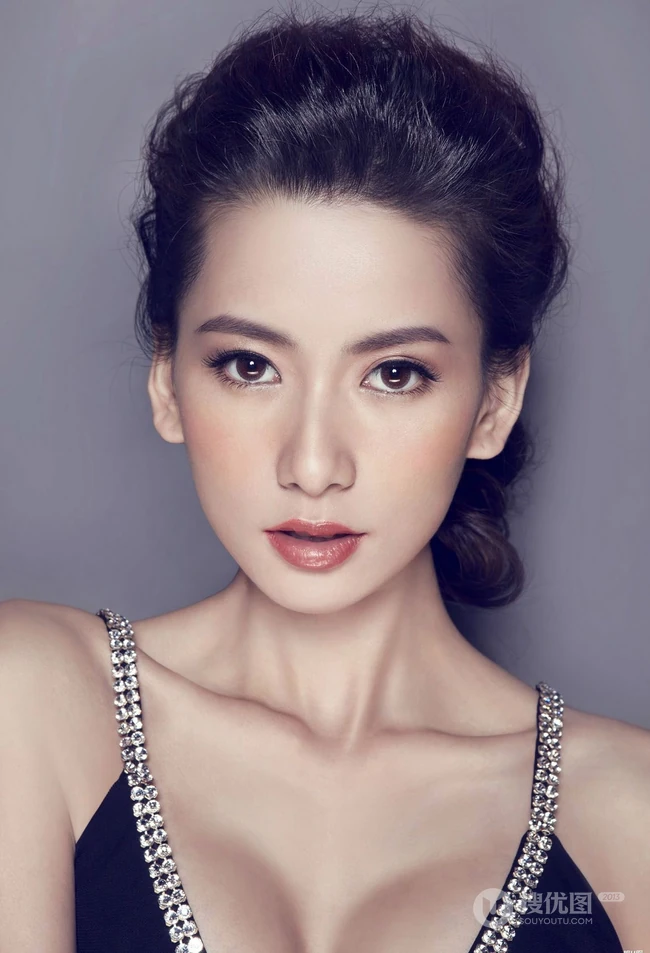 ​模特王秋紫高清大图分享