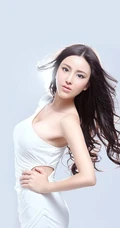 王梵柠_气质亮眼高清初出镜
