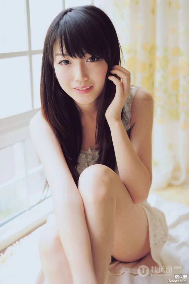 女孩青涩的青春优美图片