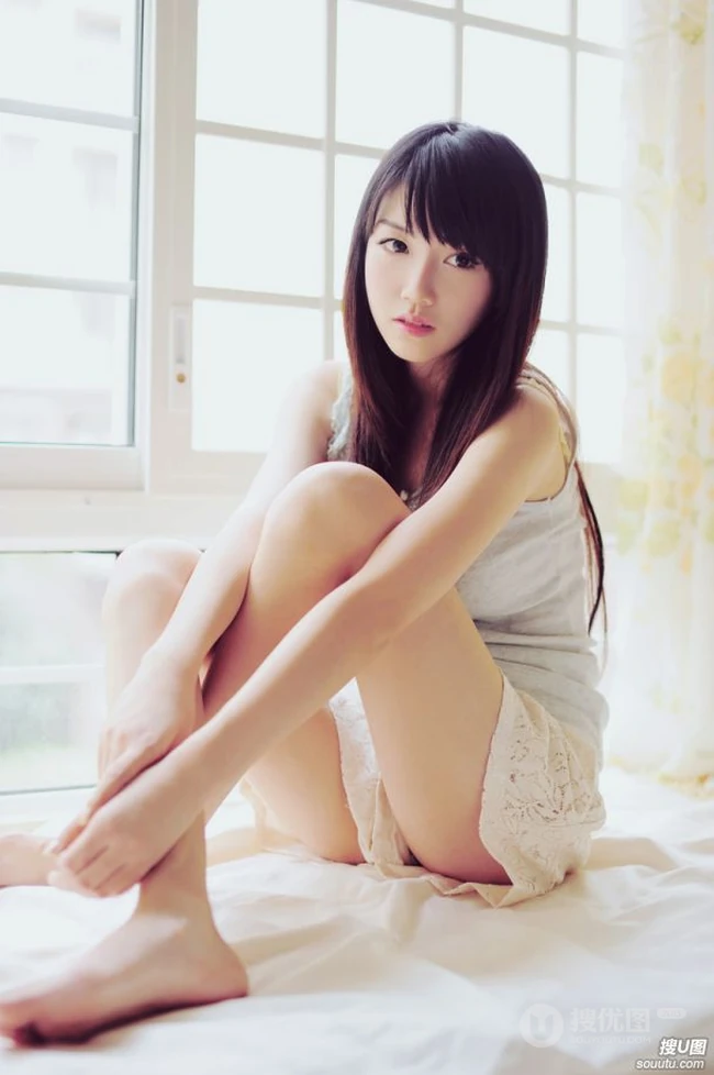 女孩青涩的青春优美图片