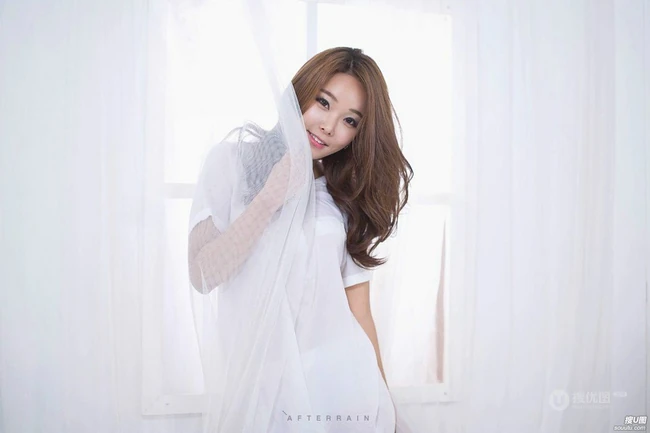 李多熙_高清图片及写真(18P)