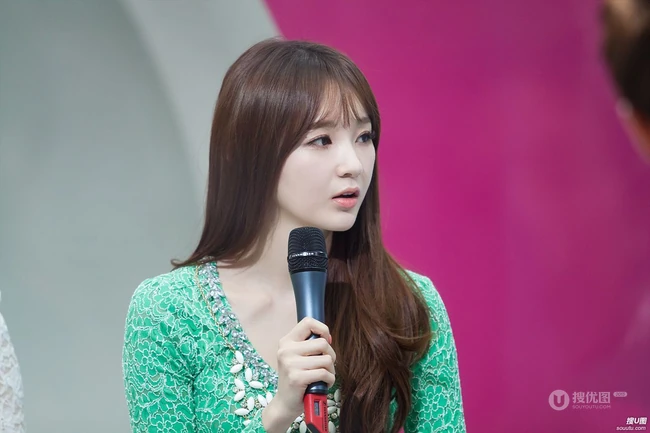 Davichi 姜敏京节目现场高清图片