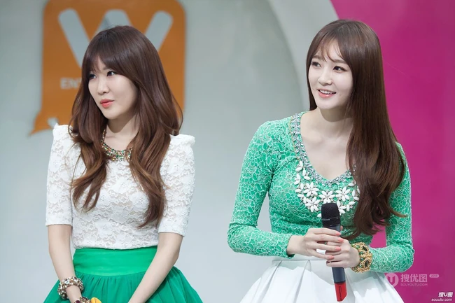 Davichi 姜敏京节目现场高清图片
