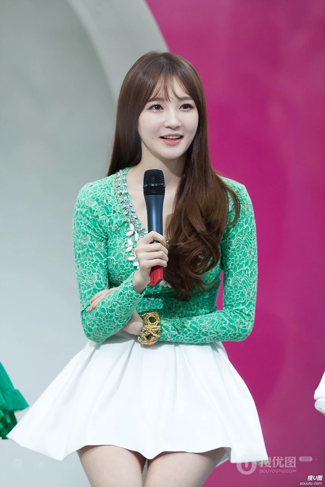 Davichi 姜敏京节目现场高清图片