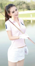 女生黎悦汐_高尔夫球场的高清图片