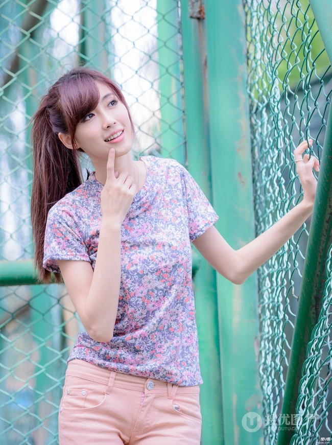 清澈如水女孩高清大图(22p)