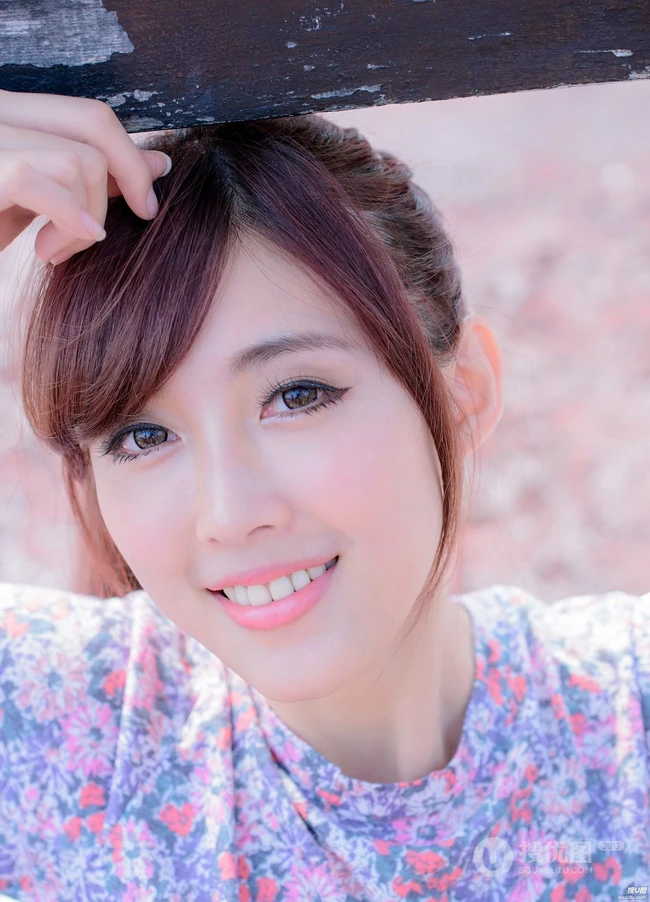 清澈如水女孩高清大图(22p)