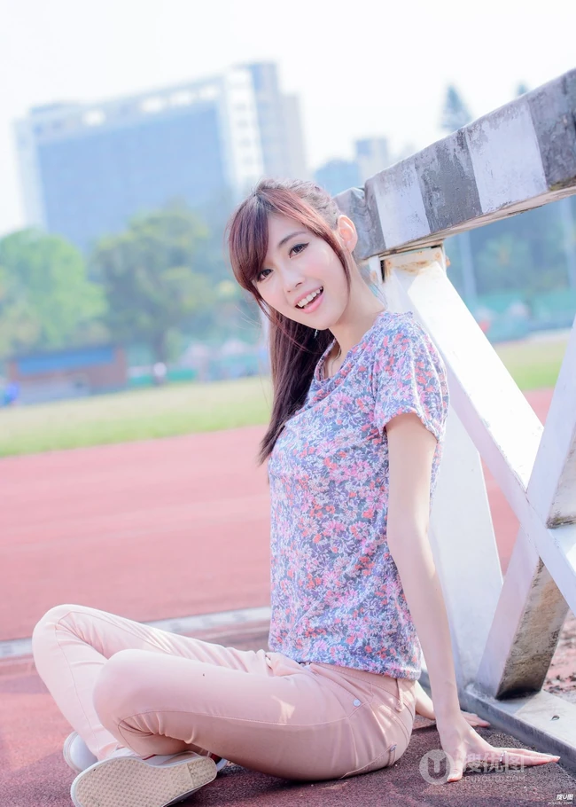 清澈如水女孩高清大图(22p)